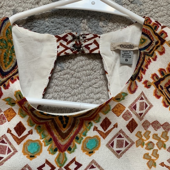 Aztec print dress! Size small. - Picture 2 of 3